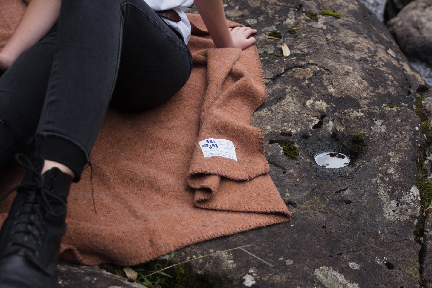 Ochre blanket